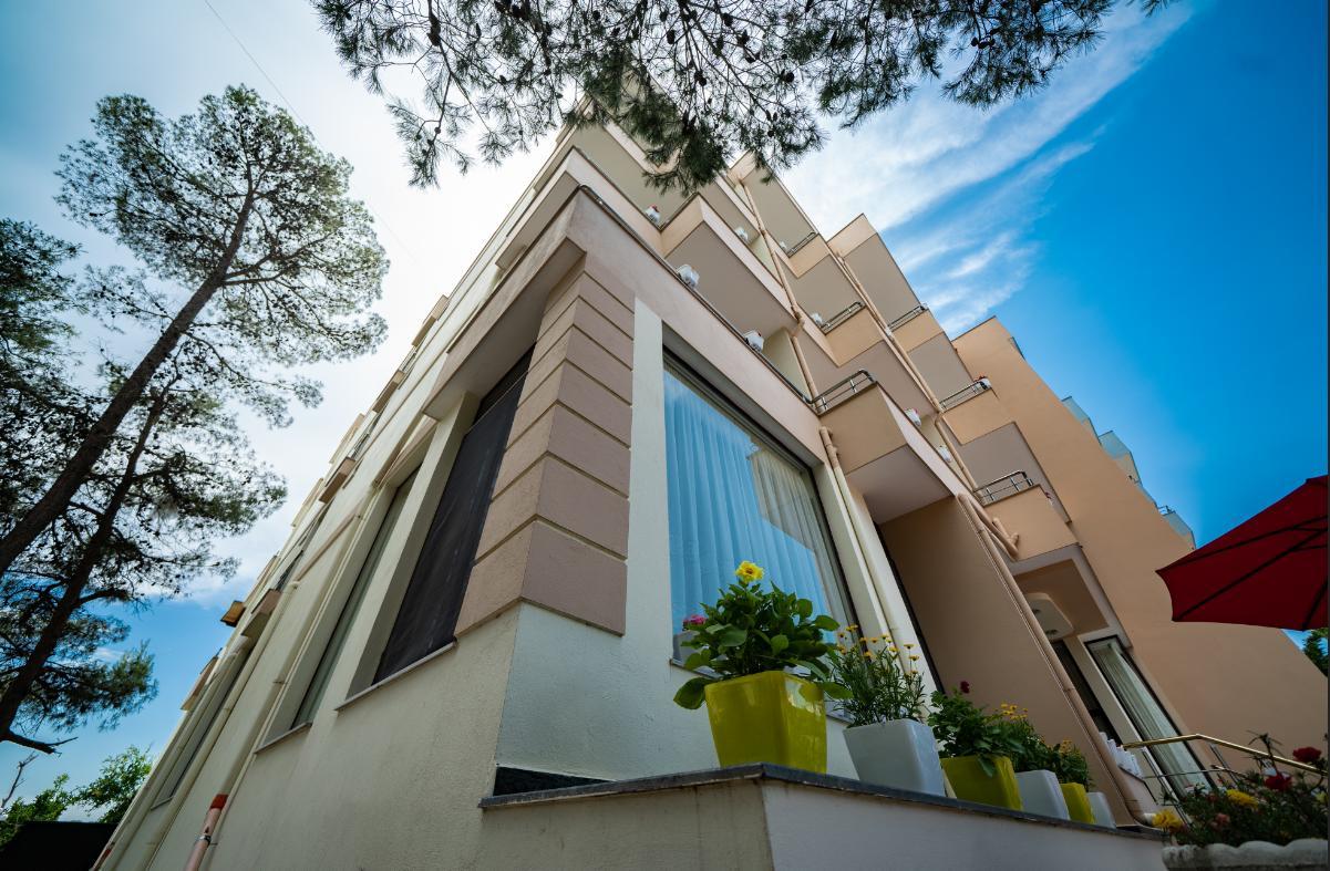 Hotel Villa Aljor Golem  Exteriér fotografie